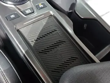 2022 Kia EV6 с пробегом 70 302 км