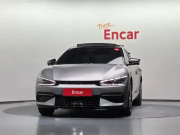 2024 Kia EV6 с пробегом 56 107 км