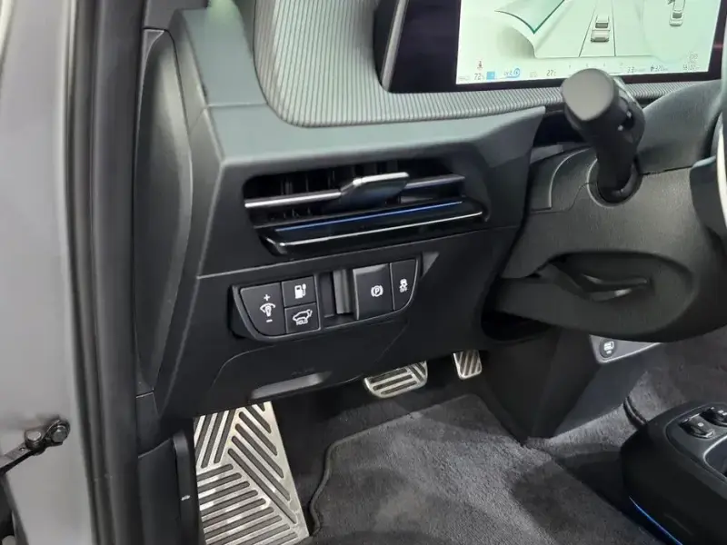 2024 Kia EV6 с пробегом 56 107 км
