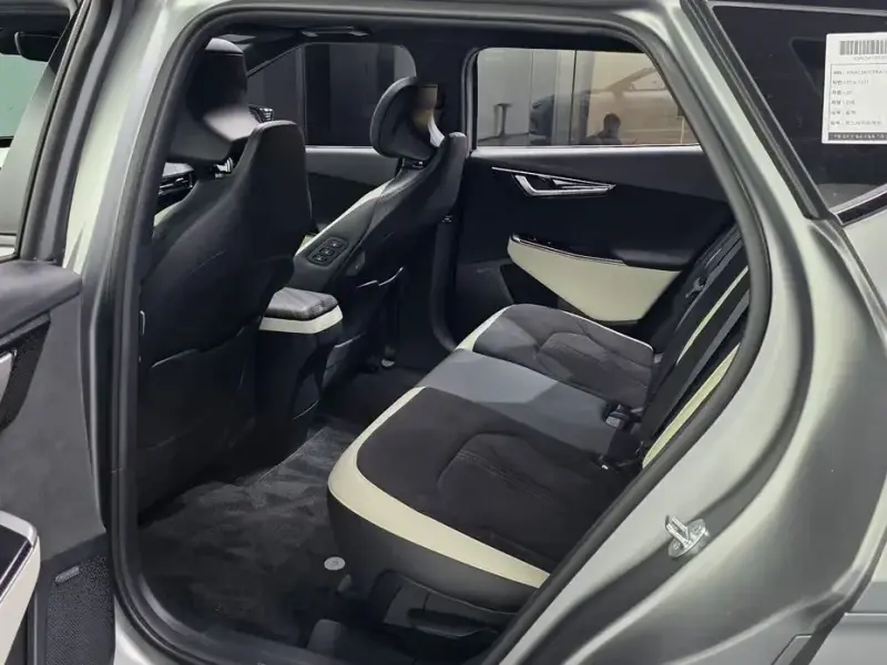 2024 Kia EV6 с пробегом 56 107 км