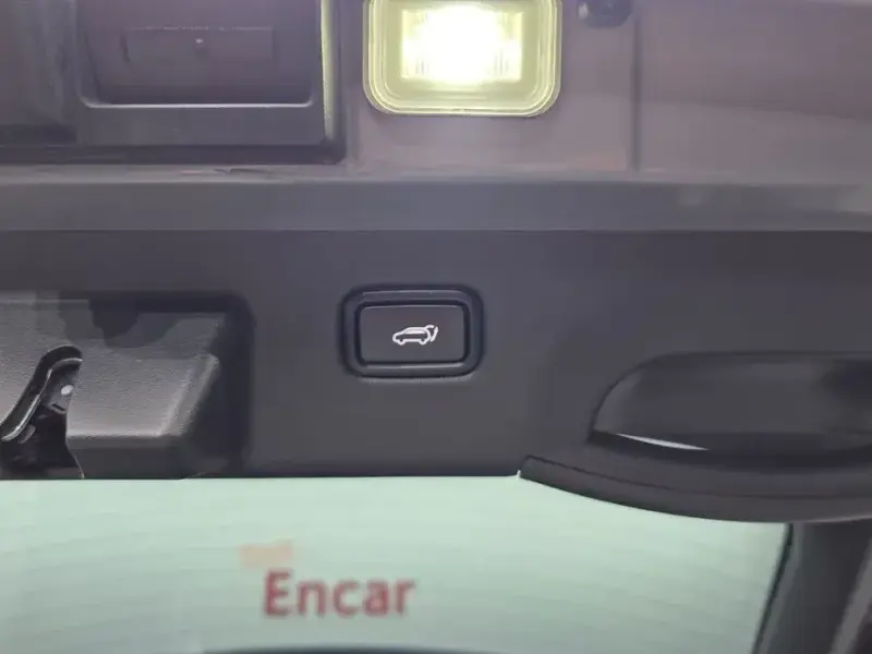 2024 Kia EV6 с пробегом 56 107 км