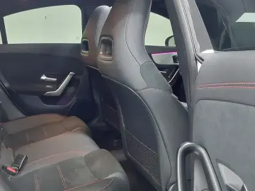 2023 Mercedes-Benz CLA с пробегом 53 839 км