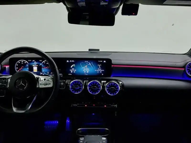 2023 Mercedes-Benz CLA с пробегом 53 839 км