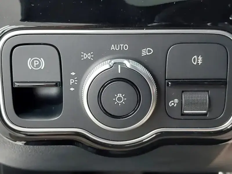 2023 Mercedes-Benz CLA с пробегом 53 839 км