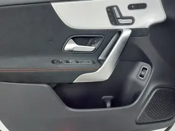 2023 Mercedes-Benz CLA с пробегом 53 839 км