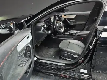 2022 Mercedes-Benz CLA с пробегом 67 951 км