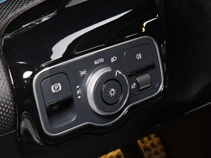 2022 Mercedes-Benz CLA с пробегом 67 951 км