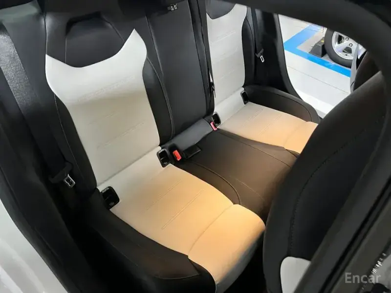 2021 Mercedes-Benz CLA с пробегом 38 400 км