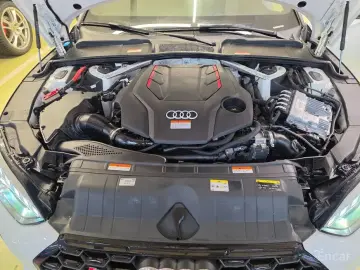2023 Audi S5 с пробегом 46 000 км
