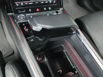 2020 Audi e-tron с пробегом 46 970 км