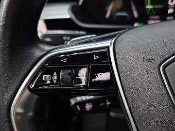 2021 Audi e-tron с пробегом 129 194 км