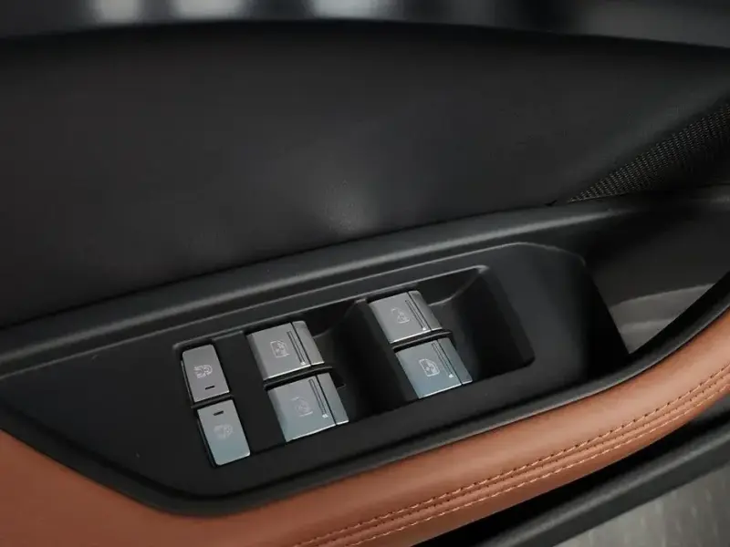 2023 Audi e-tron с пробегом 13 356 км