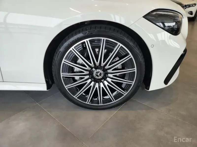 2025 Mercedes-Benz CLE с пробегом 12 150 км