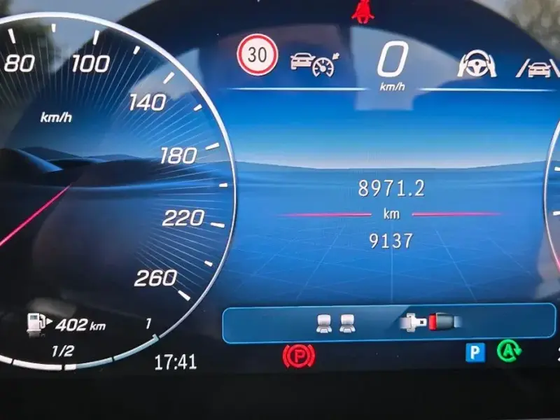 2025 Mercedes-Benz CLE с пробегом 9 137 км