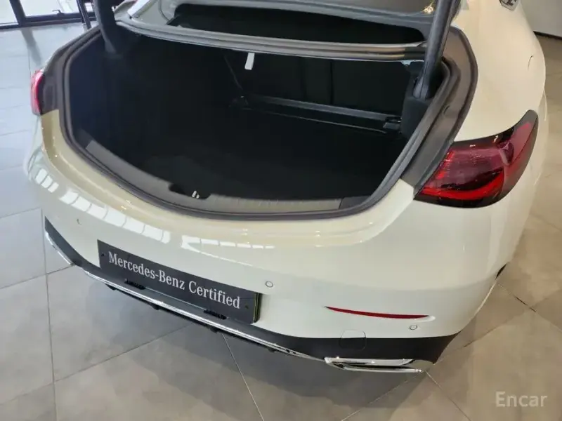 2025 Mercedes-Benz CLE с пробегом 12 150 км