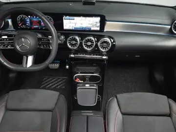 2024 Mercedes-Benz CLA с пробегом 13 997 км