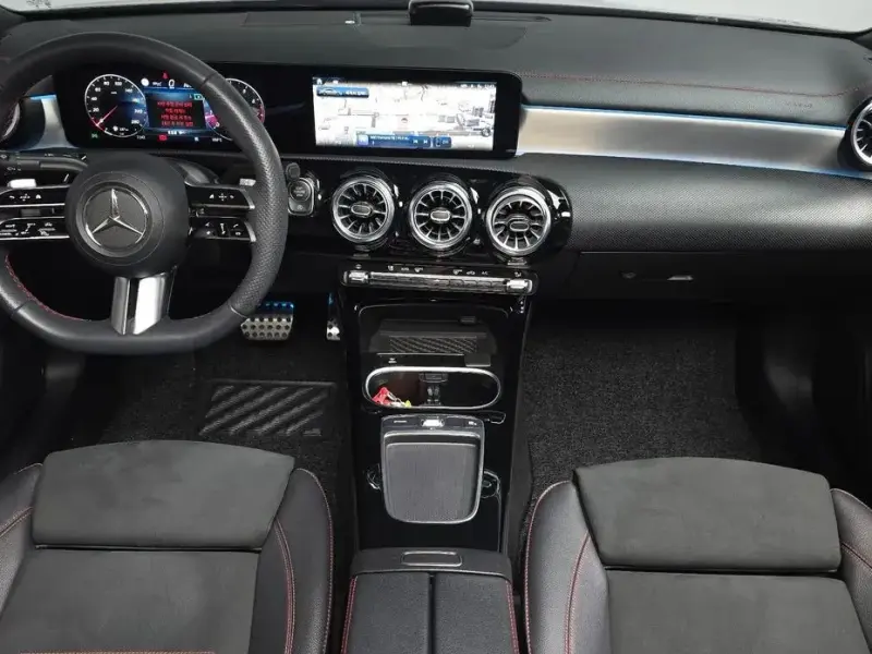 2024 Mercedes-Benz CLA с пробегом 13 997 км