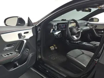 2024 Mercedes-Benz CLA с пробегом 13 997 км