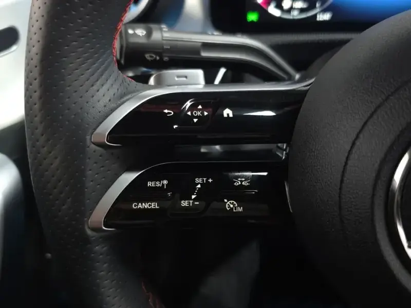 2024 Mercedes-Benz CLA с пробегом 13 997 км