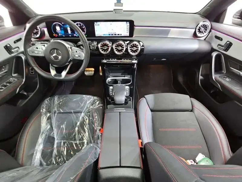 2023 Mercedes-Benz CLA с пробегом 24 107 км