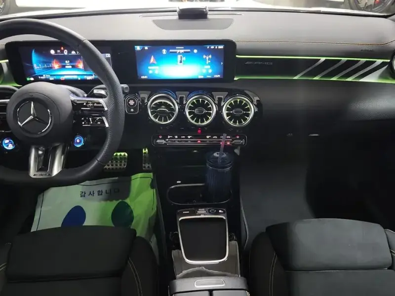 2025 Mercedes-Benz CLA с пробегом 4 270 км