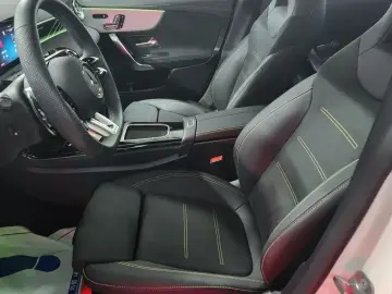 2025 Mercedes-Benz CLA с пробегом 4 270 км