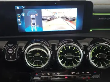 2025 Mercedes-Benz CLA с пробегом 4 270 км