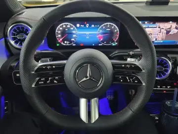 2025 Mercedes-Benz CLA с пробегом 502 км