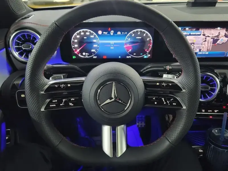 2025 Mercedes-Benz CLA с пробегом 502 км