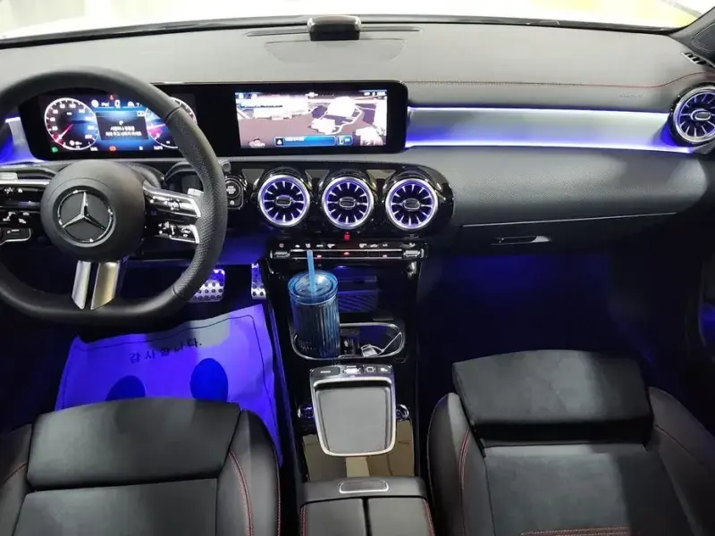 2025 Mercedes-Benz CLA с пробегом 502 км