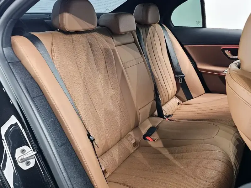 2025 Mercedes-Benz E-Класс с пробегом 3 258 км