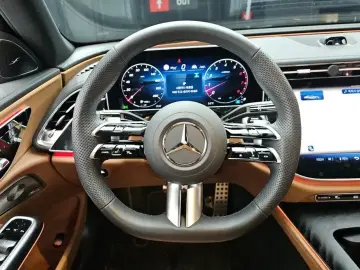 2025 Mercedes-Benz E-Класс с пробегом 3 258 км