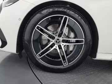 2025 Mercedes-Benz E-Класс с пробегом 12 238 км