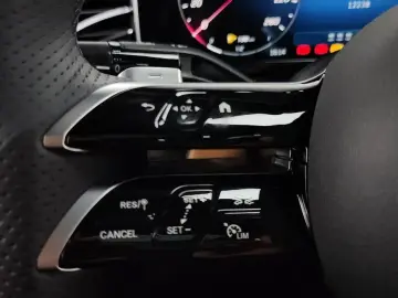 2025 Mercedes-Benz E-Класс с пробегом 12 238 км