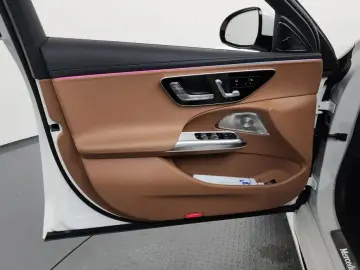 2025 Mercedes-Benz E-Класс с пробегом 12 238 км