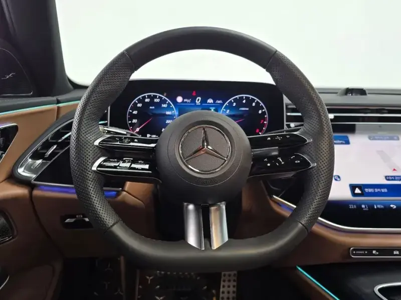 2026 Mercedes-Benz E-Класс с пробегом 4 532 км