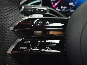2026 Mercedes-Benz E-Класс с пробегом 4 532 км