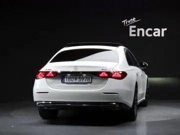 2025 Mercedes-Benz E-Класс с пробегом 4 373 км