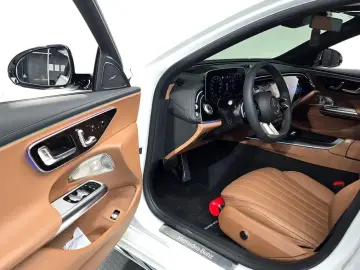 2025 Mercedes-Benz E-Класс с пробегом 2 165 км