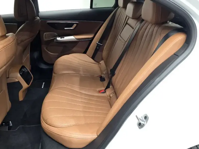 2025 Mercedes-Benz E-Класс с пробегом 2 165 км