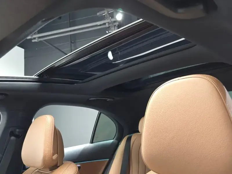 2025 Mercedes-Benz E-Класс с пробегом 2 165 км