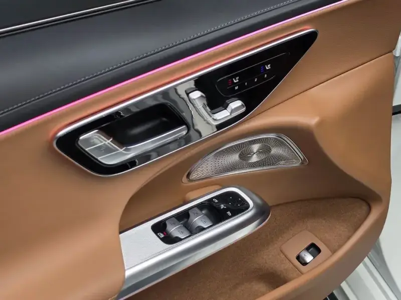 2025 Mercedes-Benz E-Класс с пробегом 4 373 км