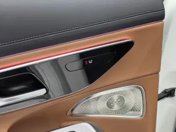 2025 Mercedes-Benz E-Класс с пробегом 4 373 км