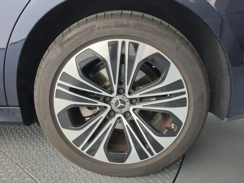 2026 Mercedes-Benz E-Класс с пробегом 21 374 км