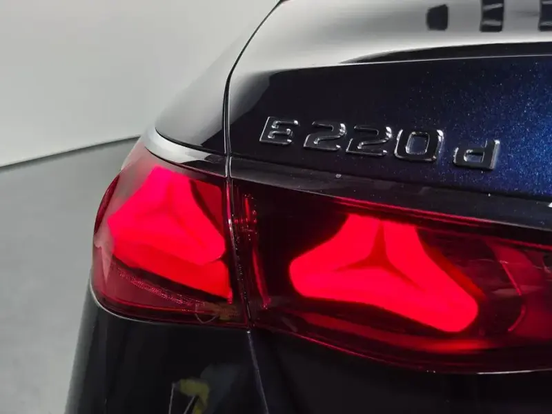 2026 Mercedes-Benz E-Класс с пробегом 21 374 км