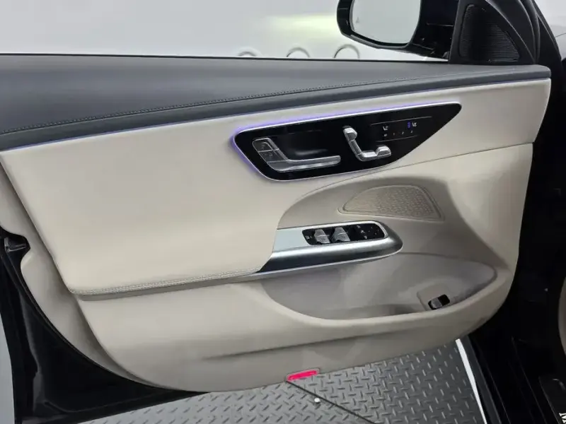 2026 Mercedes-Benz E-Класс с пробегом 21 374 км