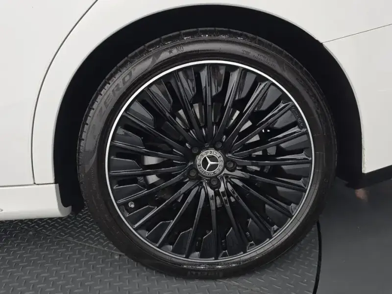 2024 Mercedes-Benz E-Класс с пробегом 43 084 км
