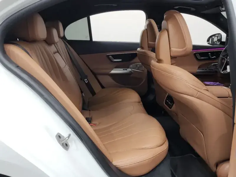 2024 Mercedes-Benz E-Класс с пробегом 12 514 км
