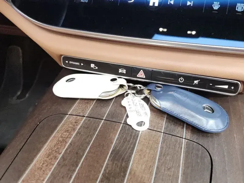 2024 Mercedes-Benz E-Класс с пробегом 12 514 км