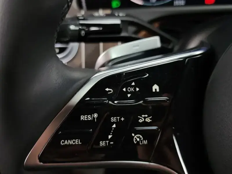 2024 Mercedes-Benz E-Класс с пробегом 12 514 км